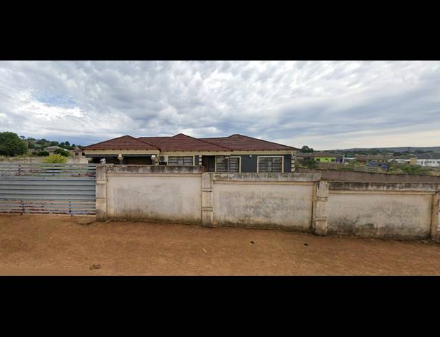 3 BEDROOM HOUSE FOR SALE IN MUTOTI